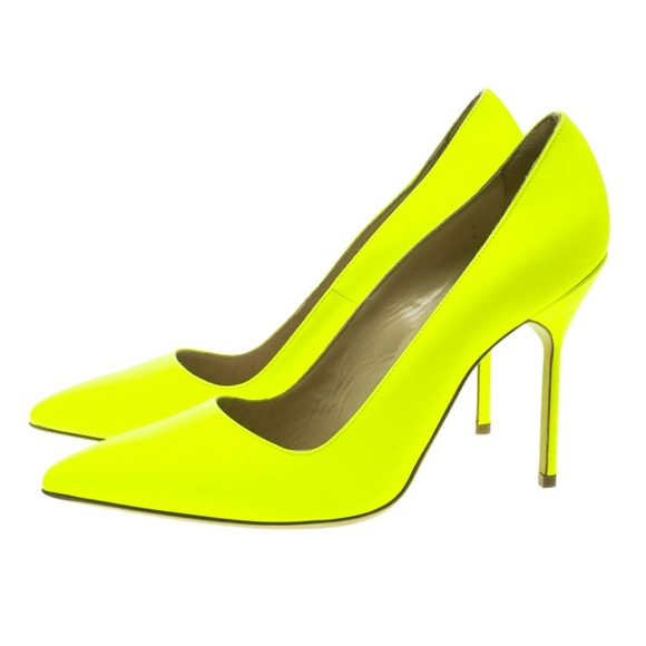 yellow manolo blahnik shoes